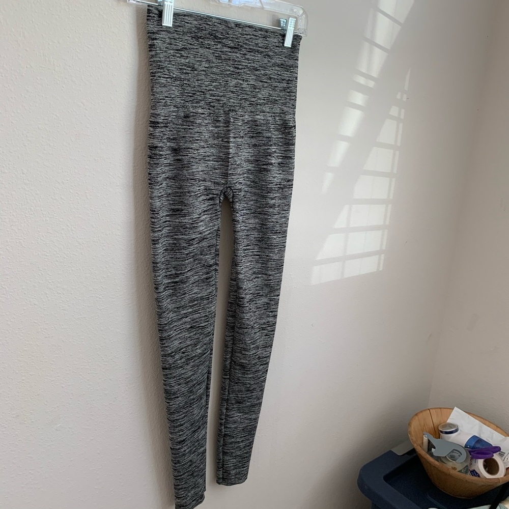 Assets Red Hot Label for Spanx Control Leggings